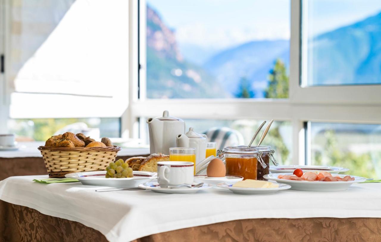 Hotel Garni Sonngart Andriano Eksteriør billede