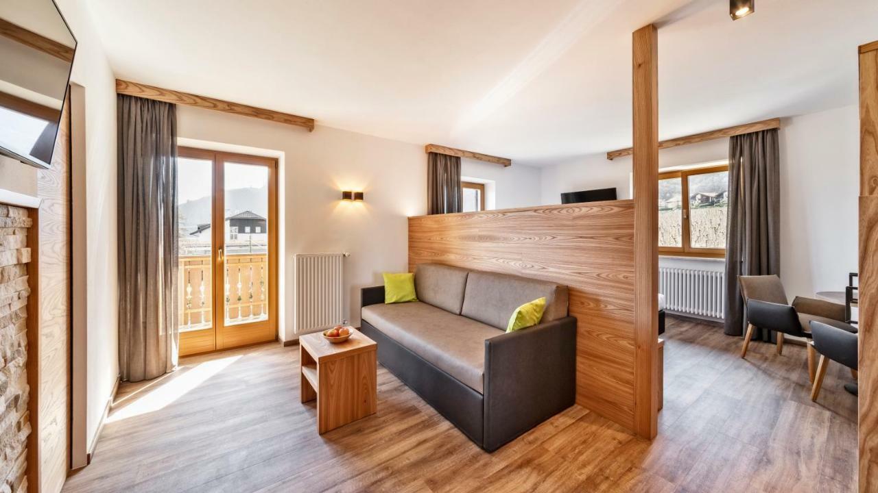 Hotel Garni Sonngart Andriano Eksteriør billede