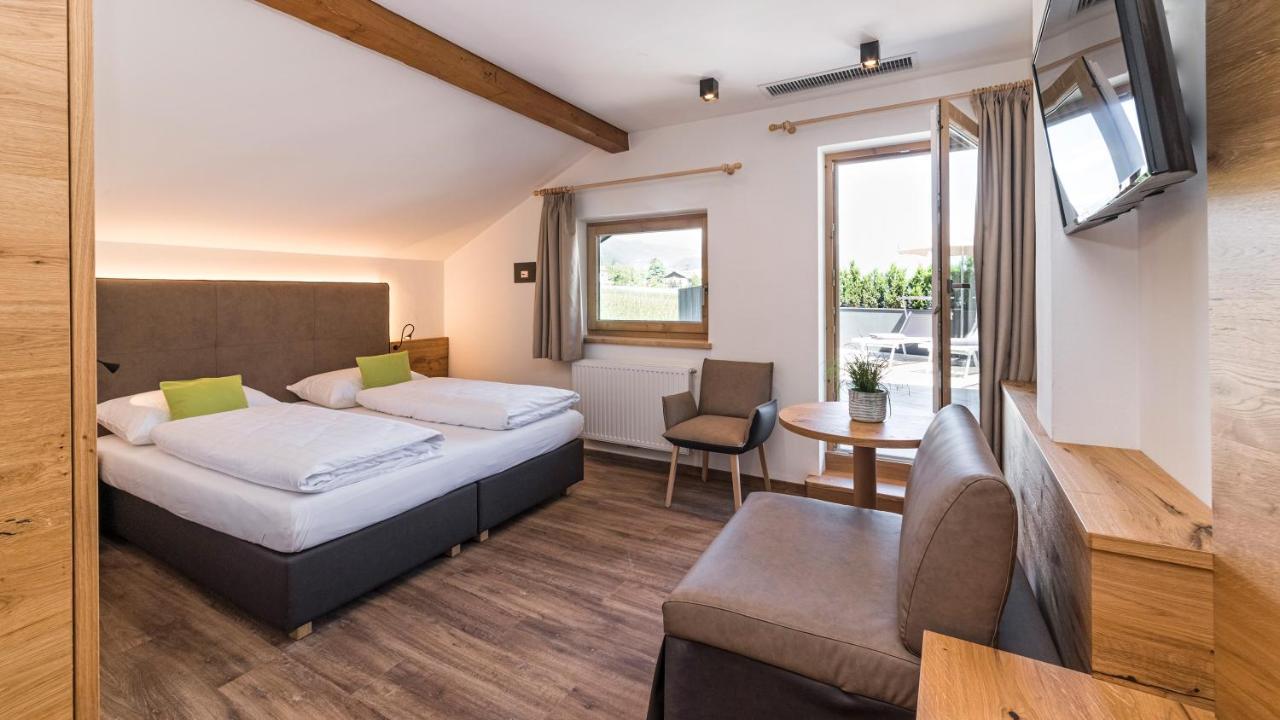Hotel Garni Sonngart Andriano Eksteriør billede